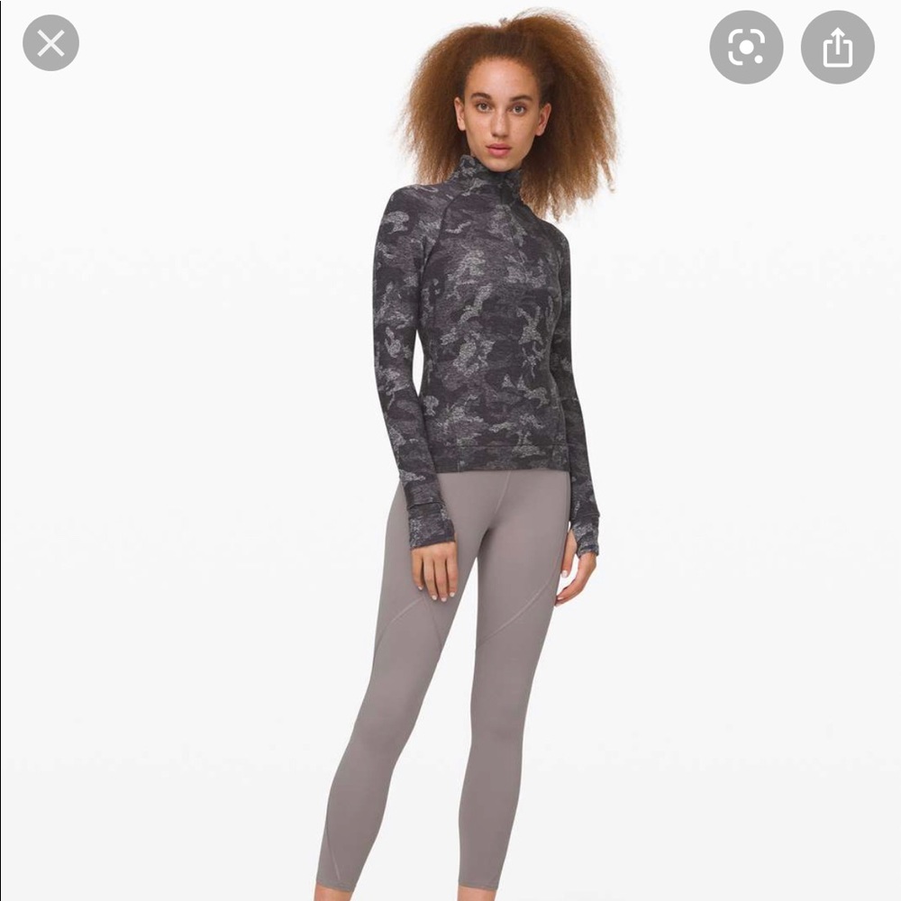Lululemon 1/2 zip - Picture 3 of 5